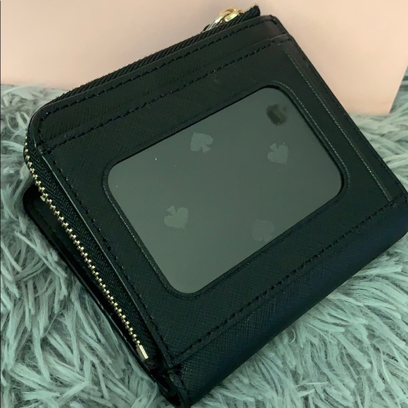 Kate Spade Wallet - Picture 6 of 8